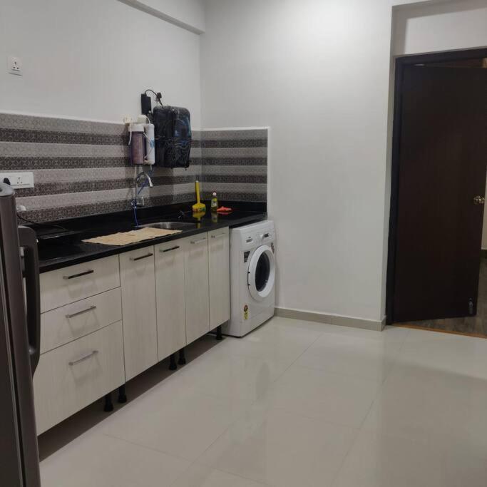 Kivi'S Kozy 2Bhk Luxurious Apartment Goa By Leela Homes Arpora Exterior foto