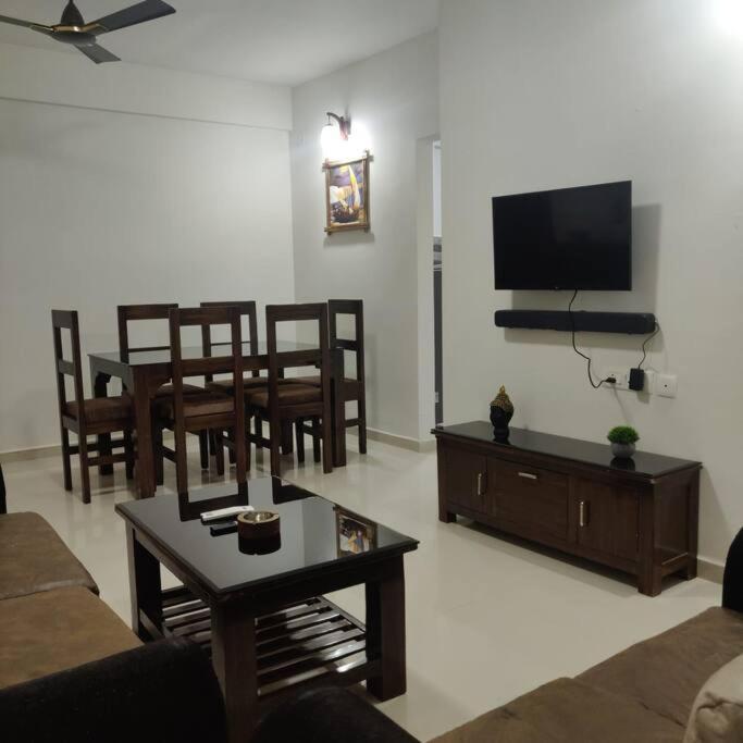 Kivi'S Kozy 2Bhk Luxurious Apartment Goa By Leela Homes Arpora Exterior foto